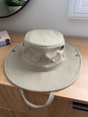 Vintage Tilly Endurables Hat Canvas Wide-Brim Sun Hat in Light Beige